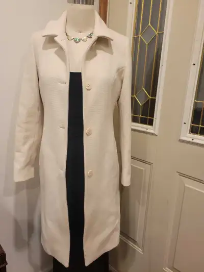 Women's med Coat, View more