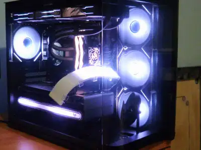 RX7900XTX Ryzen 9 9900x 4tb nvme gaming PC , View more