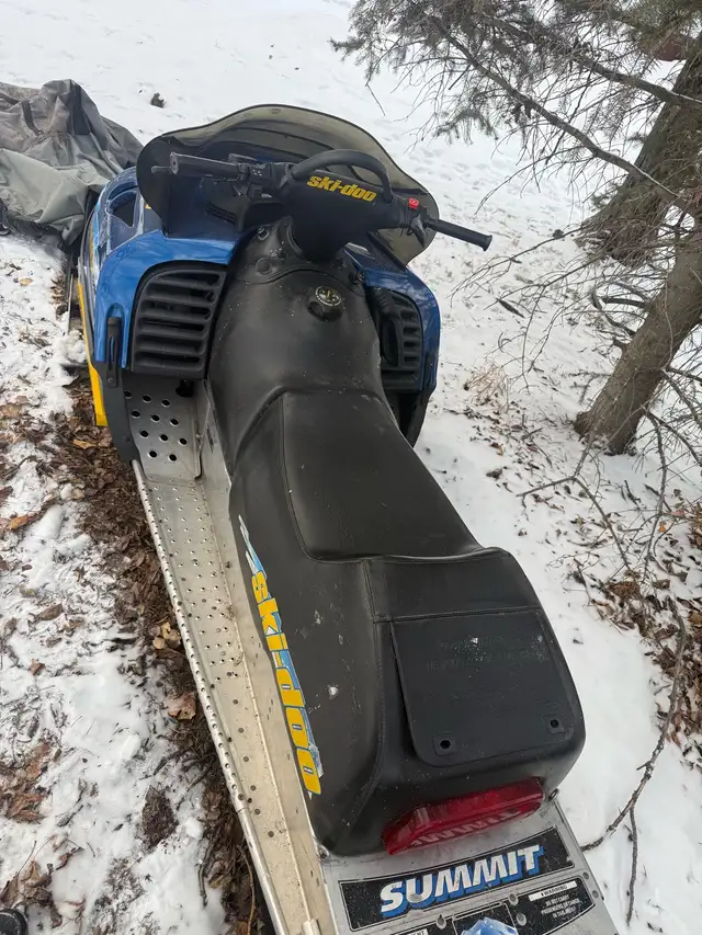 1998 SummitX 670 in Snowmobiles in St. Albert - Image 8