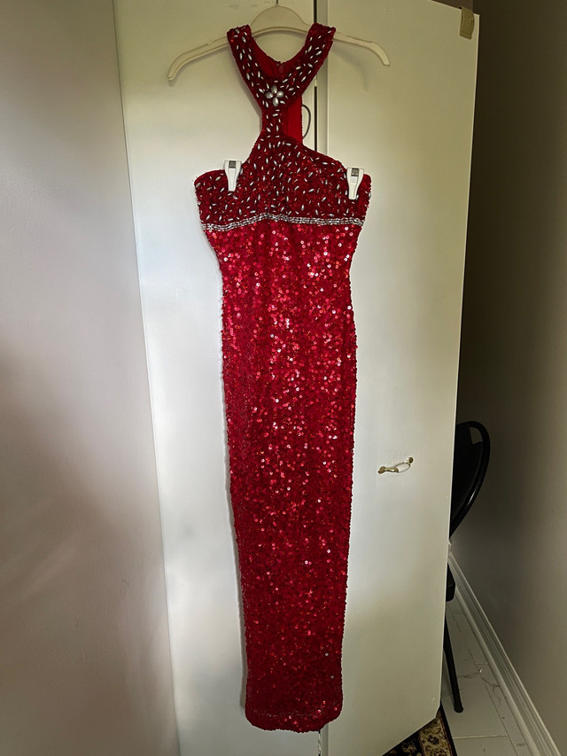 Glamorous Sequined Red Evening Gown (Size Small)) in Women's - Dresses & Skirts in City of Toronto - Image 3