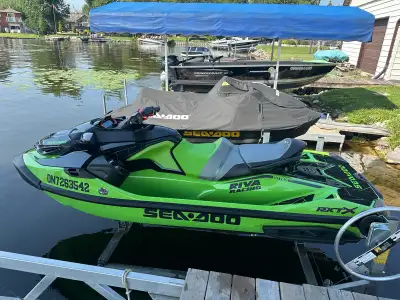 Seadoo RXTX 300, California Green PRICE Inlcudes TRAILER - Comes with RIVA RACING Rear Exhaust, and...