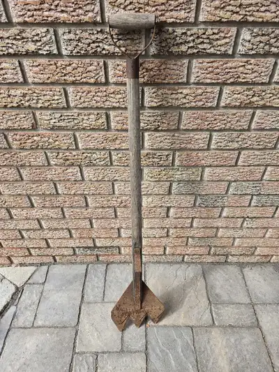 Vintage HAY KNIFE WITH FOOT AID, View more