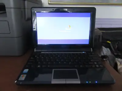 Asus Netbook PC1000HE, View more