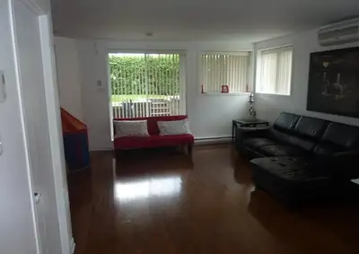 Condo 4 1/2 à louer - Dix30