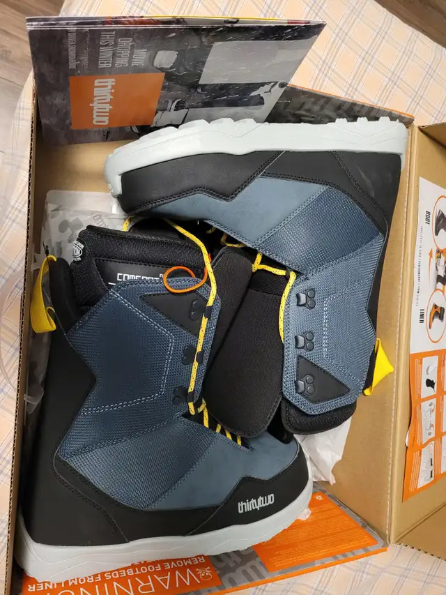 Thirtytwo Snowboard Boots in Snowboard in Longueuil / South Shore - Image 2