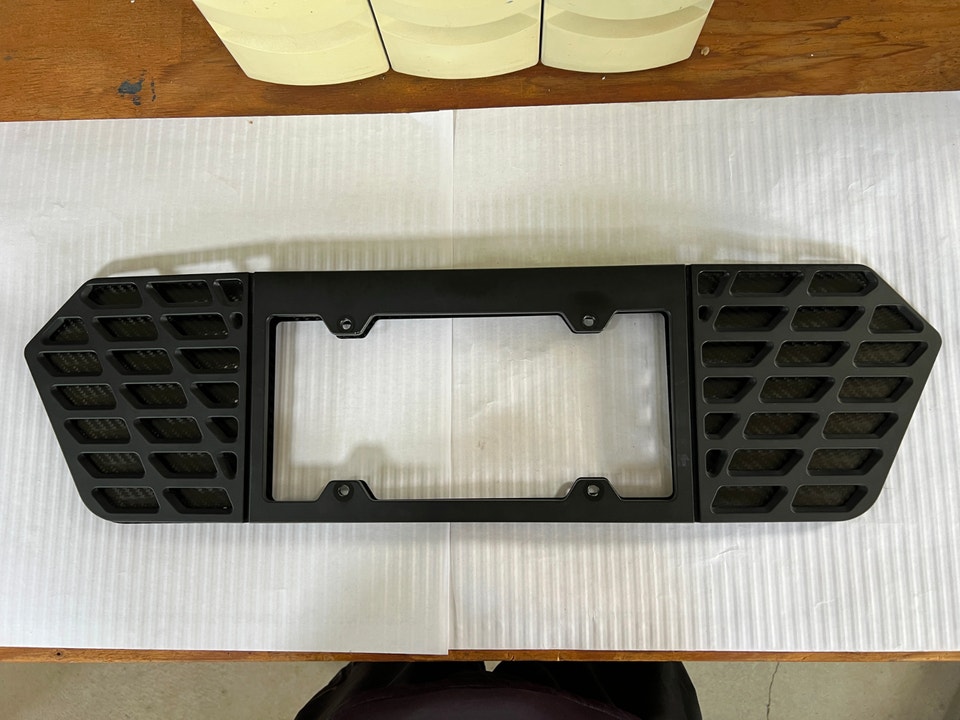 Remplisseur de plaque d'immatriculation C8 Stingray | Other Parts ...