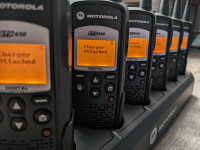Motorola DTR650 900Mhz 2-way radios