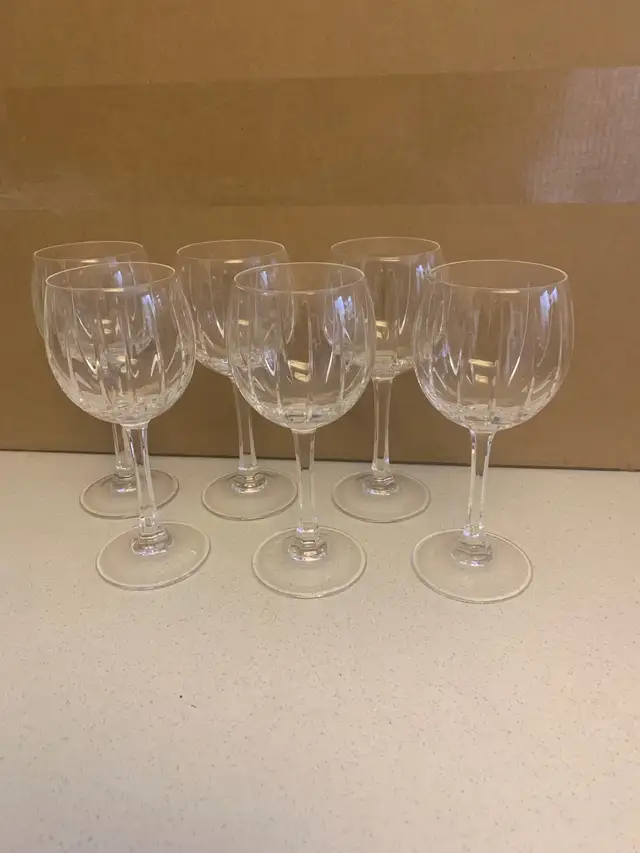 Wine Glasses in Kitchen & Dining Wares in Edmonton - Image 2