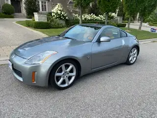 Classic Rare Mint 2002/2003 Nissan 350Z No accidents. Low Miles. One owner. Never winter driven. Rar...
