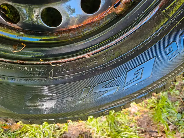Toyo Winter Tires on Steel Rims – 225/65R16 in Tires & Rims in Barrie - Image 4