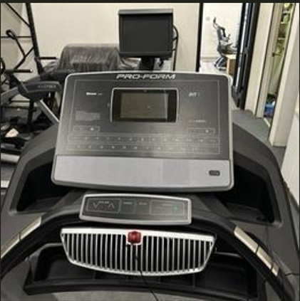 Pro-Form Pro 2000 in Exercise Equipment in Calgary - Image 2
