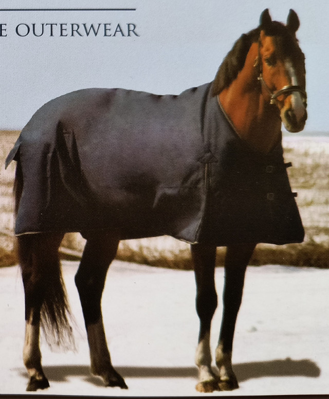 Equine Fleece Sheet - New/Unused in Equestrian & Livestock Accessories in Oshawa / Durham Region