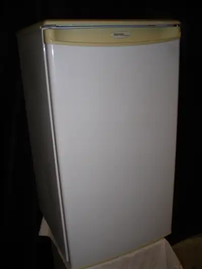 Danby mini bar fridge, View more