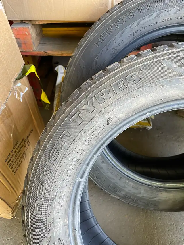 pneus d’hiver nokian 225/60R18 in Tires & Rims in City of Montréal - Image 5