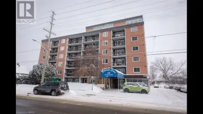 2 bed, 1 bath condo 1900$/month