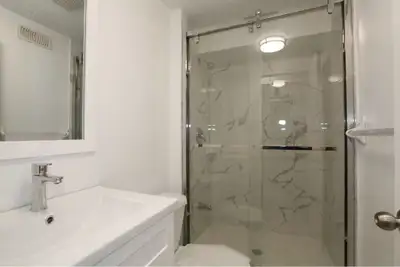 - Gorgeous 2 Bedroom unit @401 & DVP (Basement) - High Demand Community, Walking Distance to TTC, Sc...