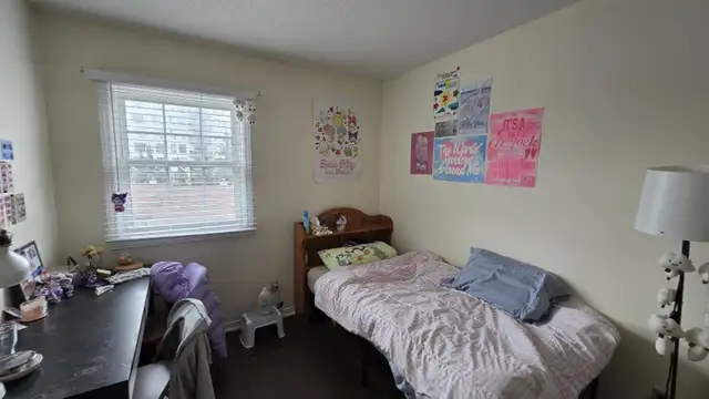 Whole house (4 bedrooms) available for rent near Uni/Keats Way in Long Term Rentals in Kitchener / Waterloo - Image 7