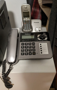Panasonic Corded Phone with Voice Message and Cordless Phone