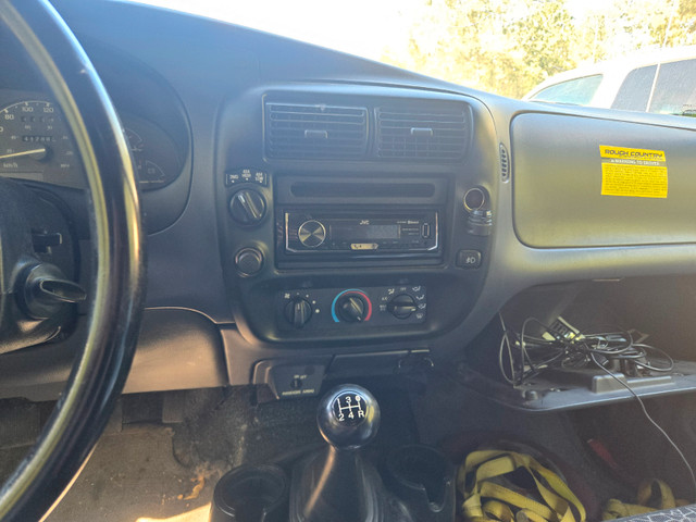 1998 ford ranger in Cars & Trucks in Edmonton - Image 2