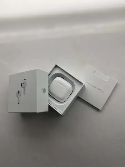 -airpod gen 4 anc -never warn -comes with apple care