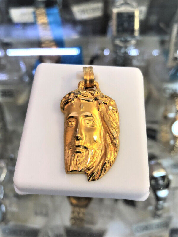 Gold Jesus Face Pendant, 14kt Solid Gold Jesus Face Design in Hobbies & Crafts in City of Toronto - Image 2