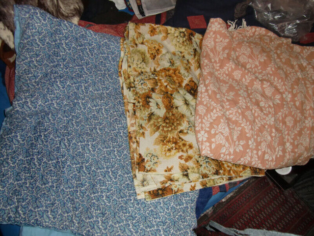 Assorted Bedding in Bedding in City of Toronto - Image 2