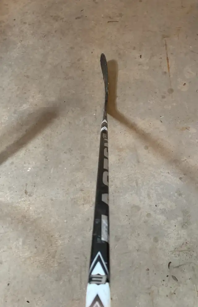 Easton S19 Hockey Stick in Hockey in Mississauga / Peel Region - Image 8