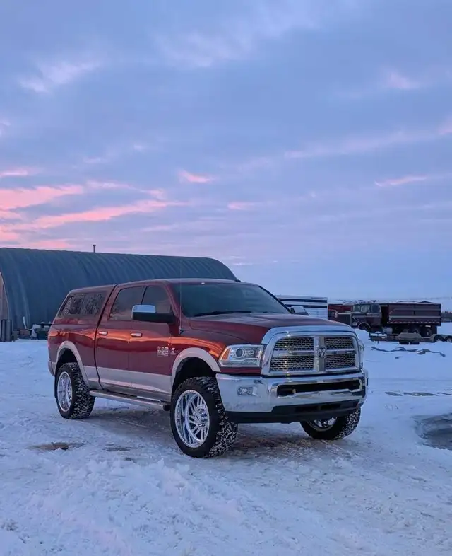 2013 dodge ram Cummins Laramie 2500