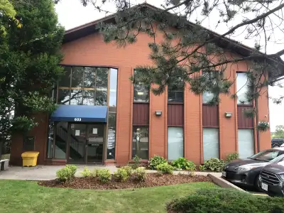 Registered Massage Therapist is looking to share a newly renovated and fully furnished/equipped medi...