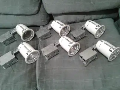 Luminaires encastres hautte gamme de qualite. Set de 6. Tres pro, View more