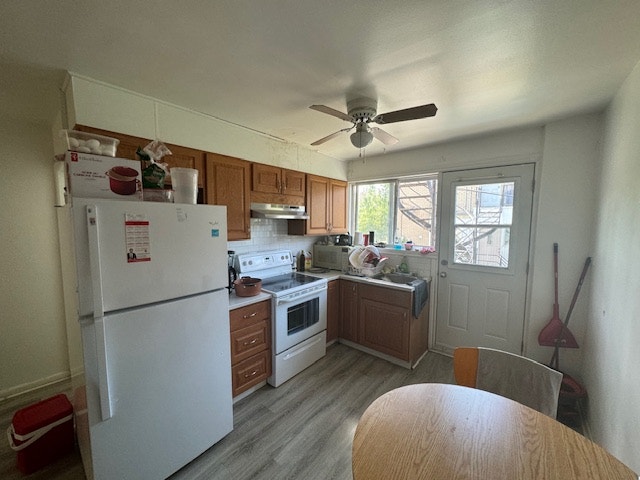 Rabais 350$/mois ! 5 ½ lumineux face au parc — Ahuntsic (3 ch.) — photo 2