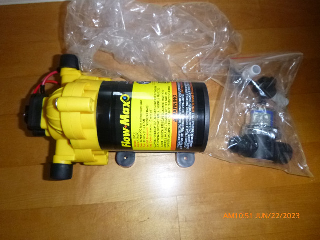 GRUNDFOS AND 12V WATER PUMP NEW in Other in North Bay - Image 4