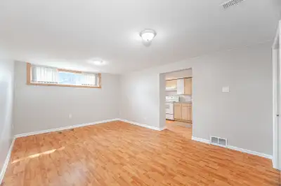 Bright and Spacious 2 bedroom For Rent