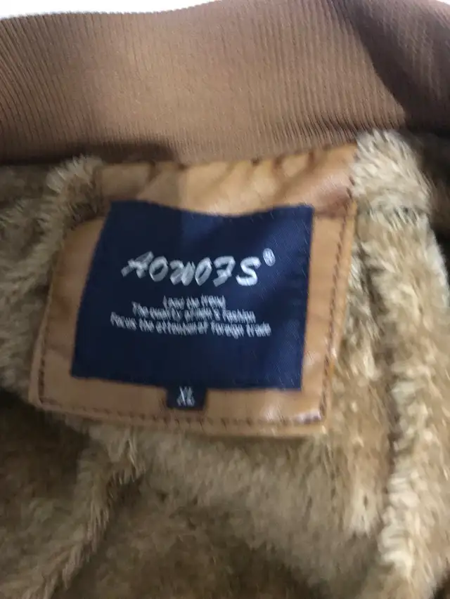 AoWoFS Jacket in Men's in Laval / North Shore - Image 3