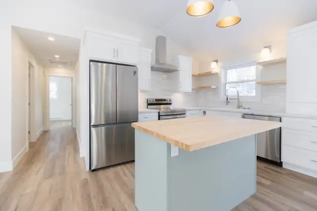 3 Bedroom House for Rent in Long Term Rentals in Bedford - Image 12
