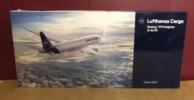 Herpa / Hogan Wings 1:200 LH26 Lufthansa Cargo Boeing 777 Freighter D-ALFA Open Box - New Condition...