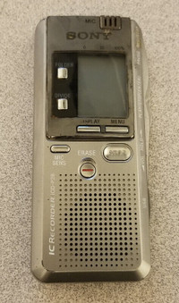 Sony ICD-P28 Digital Voice Recorder - 32 MB