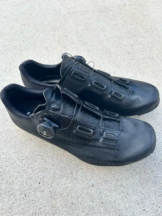 Fizik TEMPO OVERCURVE R5 SHOE | UNISEX Bike Shoes in Road in Calgary - Image 2