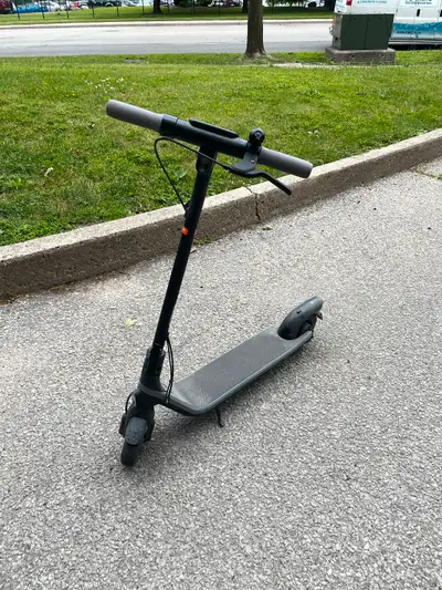 Segway Ninebot Kickscooter E2, View more