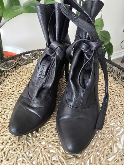 Women's natural leather boots38 size  , View more