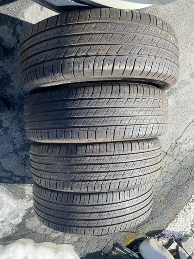 A set of 4 top of the line Michelin All Season Tires with tons of tread all evenly worn lightly driv...
