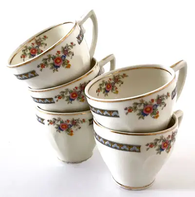Antiquité 1930 Lot 5 petites tasses  W.H GRINDLEY Angleterre, View more