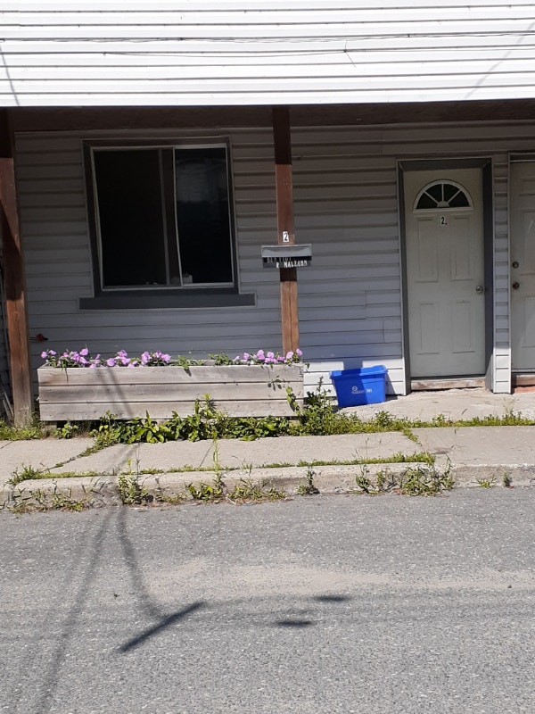 Renovated 3 bedroom apt available Long Term Rentals Sudbury Kijiji