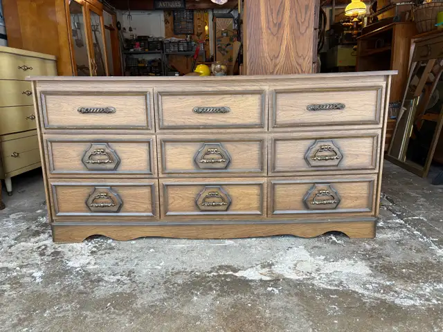 9 Drawer Dresser in Dressers & Wardrobes in Peterborough - Image 2