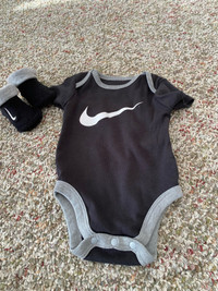 Name brand 0-3 month clothing 
