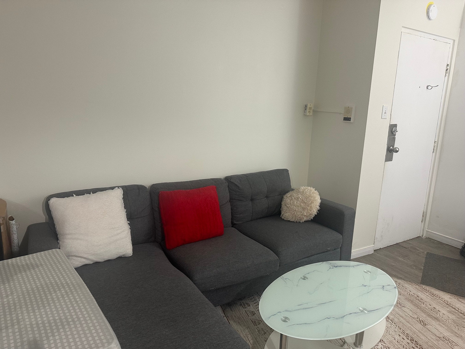 CESSION DE BAIL – 3 ½ TOUT INCLUS — photo 1