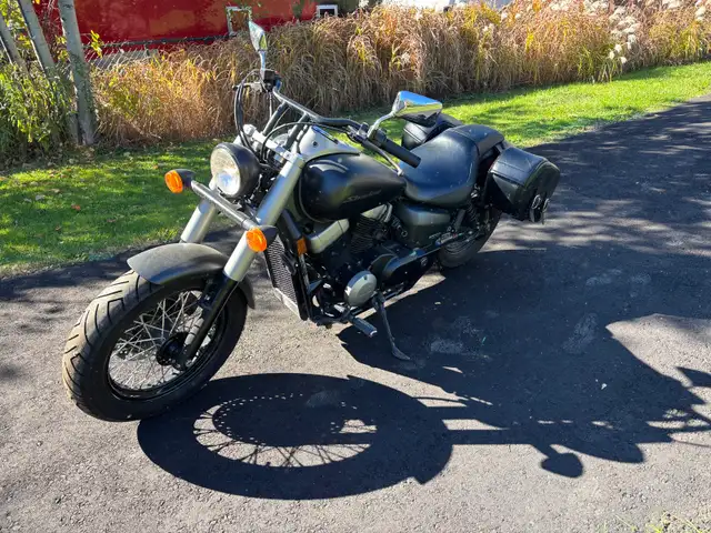 Honda Shadow  phantom 750 in Street, Cruisers & Choppers in Kawartha Lakes - Image 2