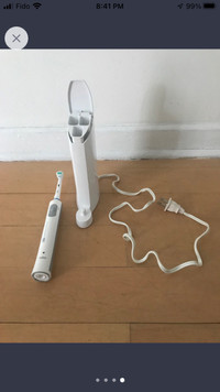 Braun Oral B 3D electric toothbrush - Brosse à dents électrifiée