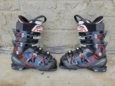 Good condition. Size 7 for men or kids. Size 8 for women.