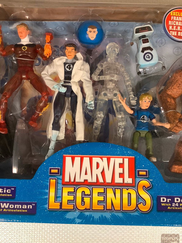 FANTASTIC FOUR DELUXE BOXED SET & MARVEL LEGENDS ACTION FIGURES in Arts & Collectibles in Bedford - Image 2